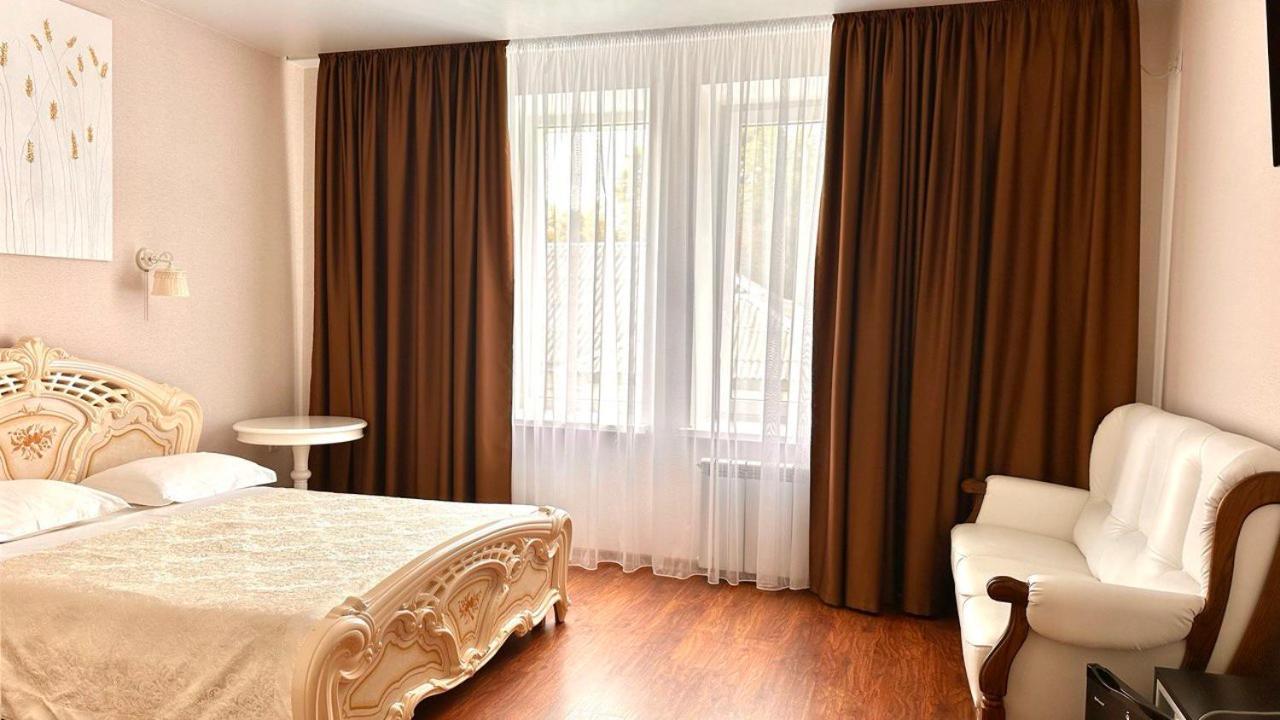 Hotel Royal 폴타바 외부 사진