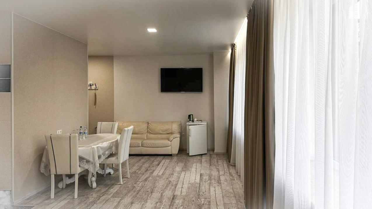 Hotel Royal 폴타바 외부 사진